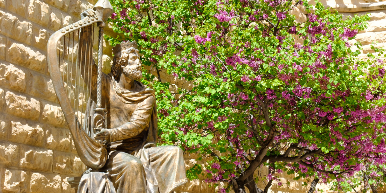 A statue of King David in the old city of Jerusalem (Shutterstock.com)