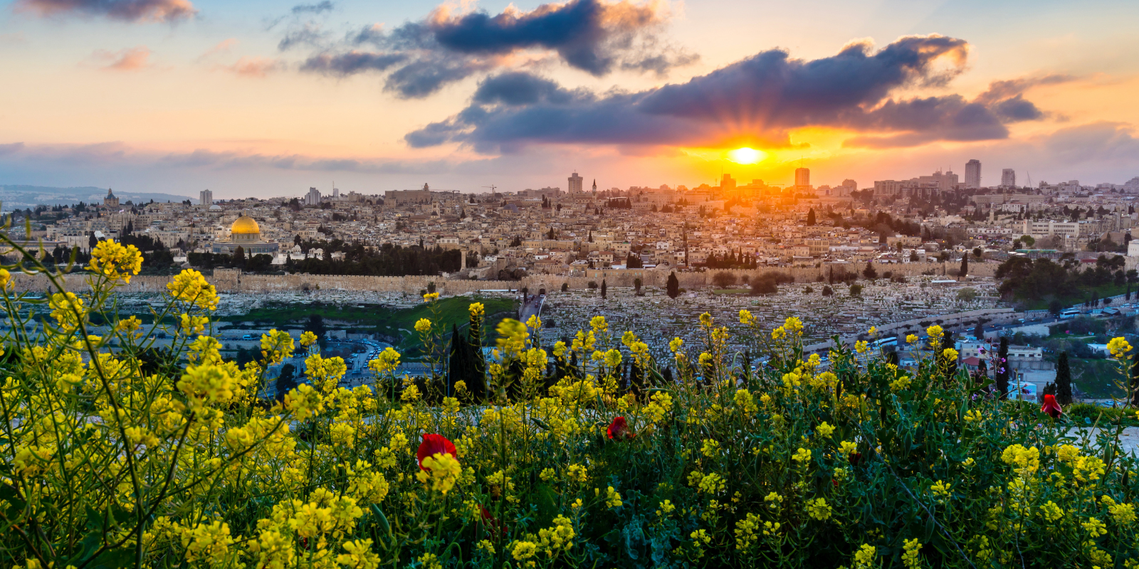 Sunset over the Old City of Jerusalem (Shutterstock.com)