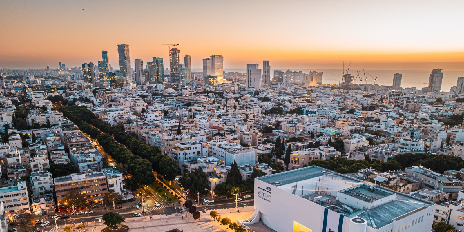 Tel Aviv (Shutterstock.com)