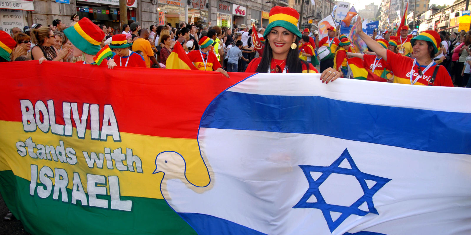 Christians march for Israel at the Jerusalem March on Sukkot, October 2007 (Shutterstock.com)