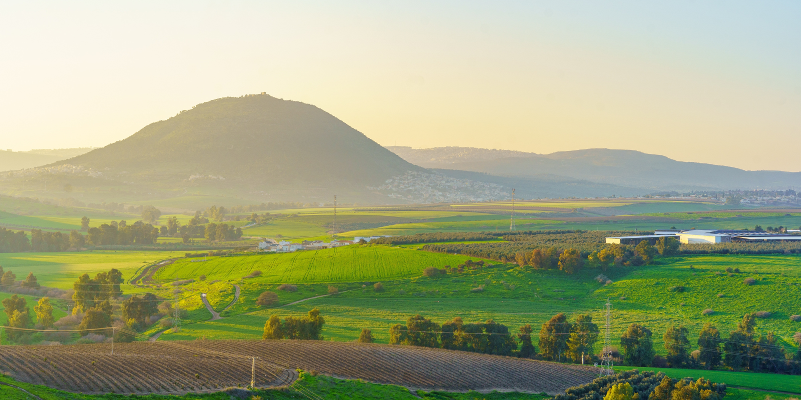 Sunset view of Mount Tabor (Shutterstock.com)