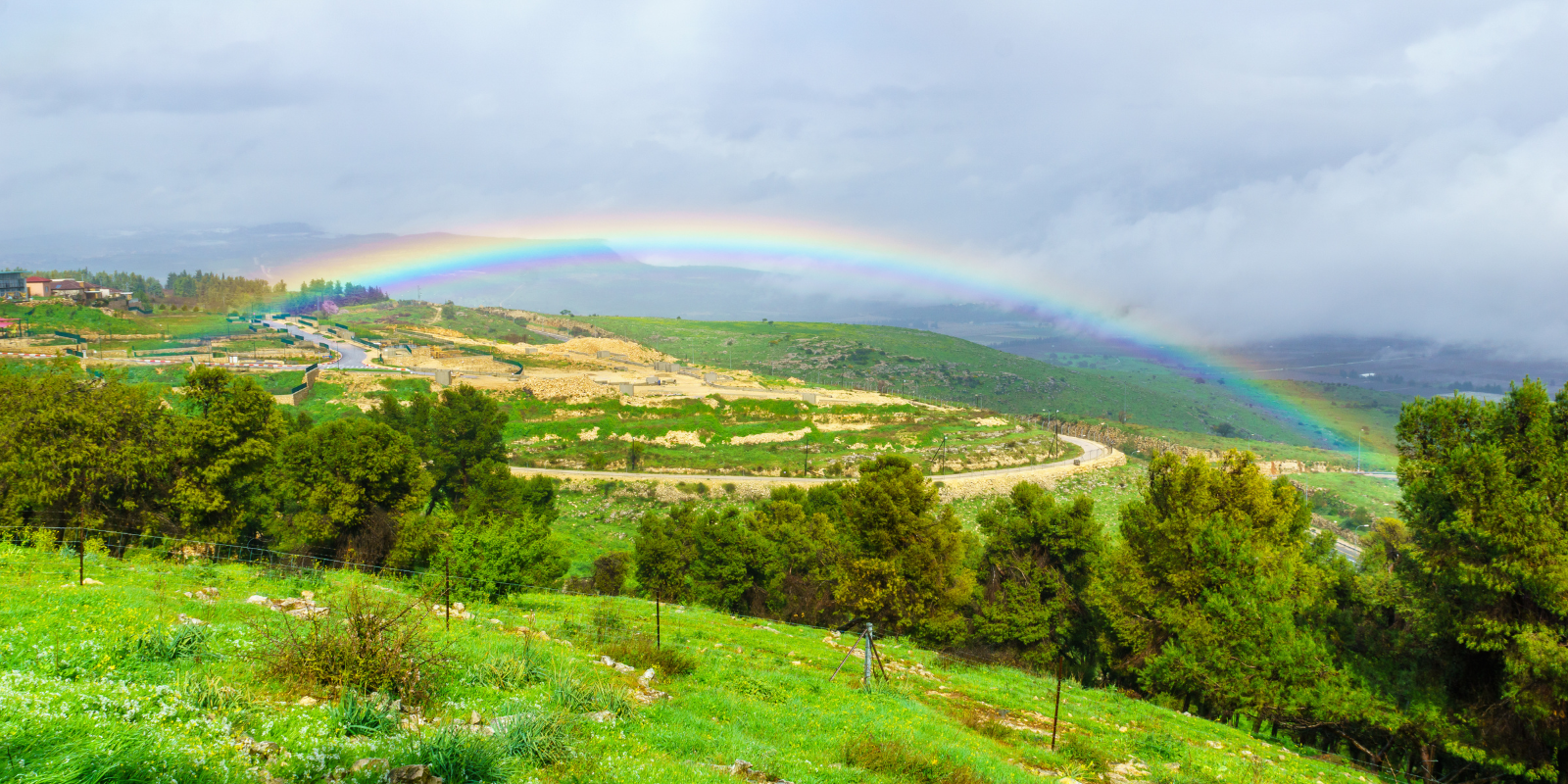 A rainbow in the Kedesh valley in the Upper Galilee (Shutterstock)