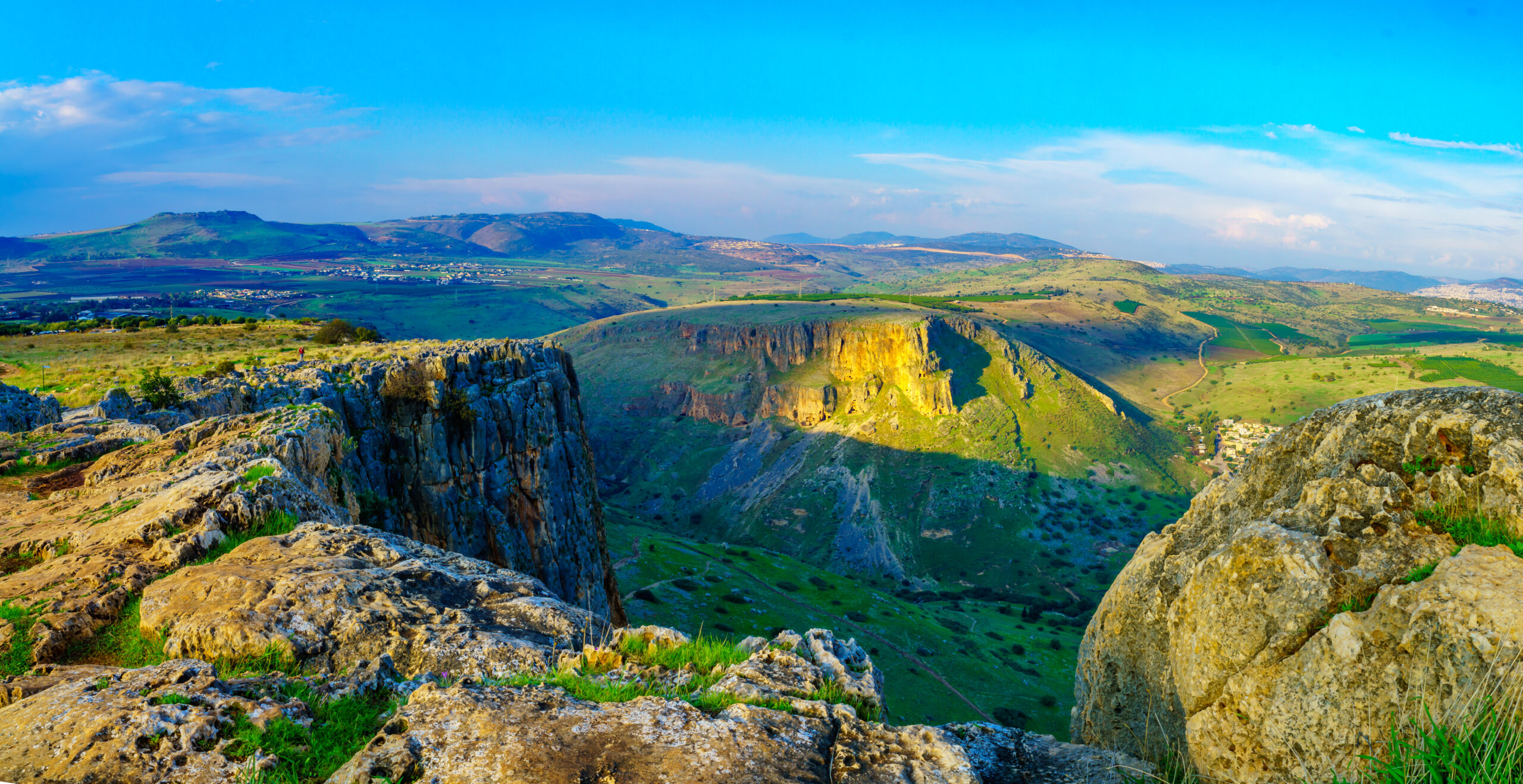 View from Mount Arbel (Shutterstock.com)