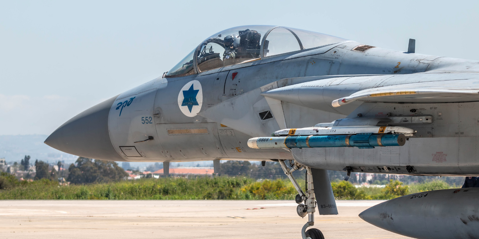 IDF fighter jet (Shutterstock)