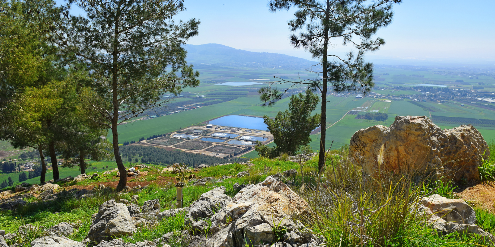 Views of the Jezreel Valley (Shutterstock)