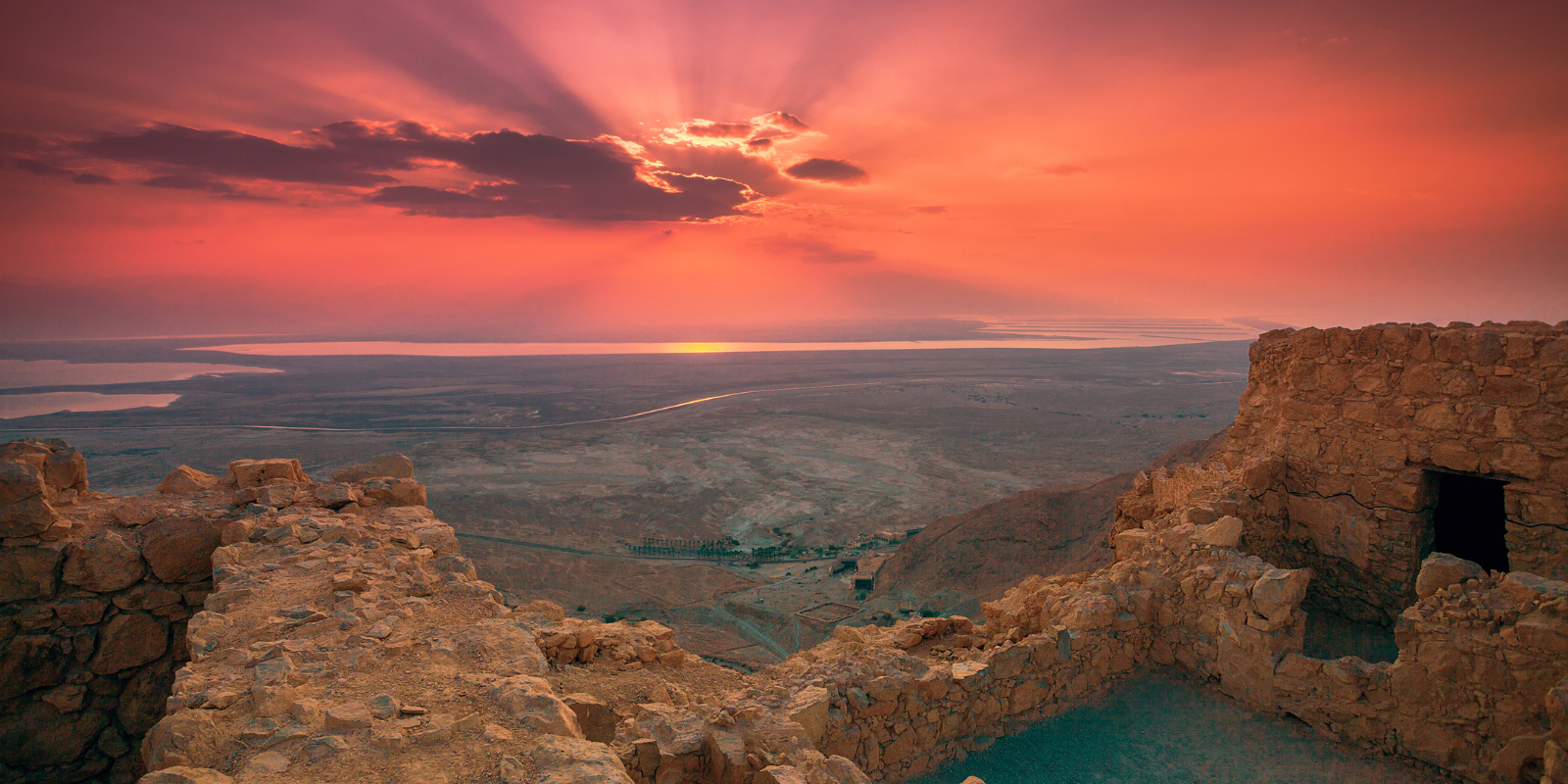 Sunrise over Masada (vvvita, Shutterstock.com)