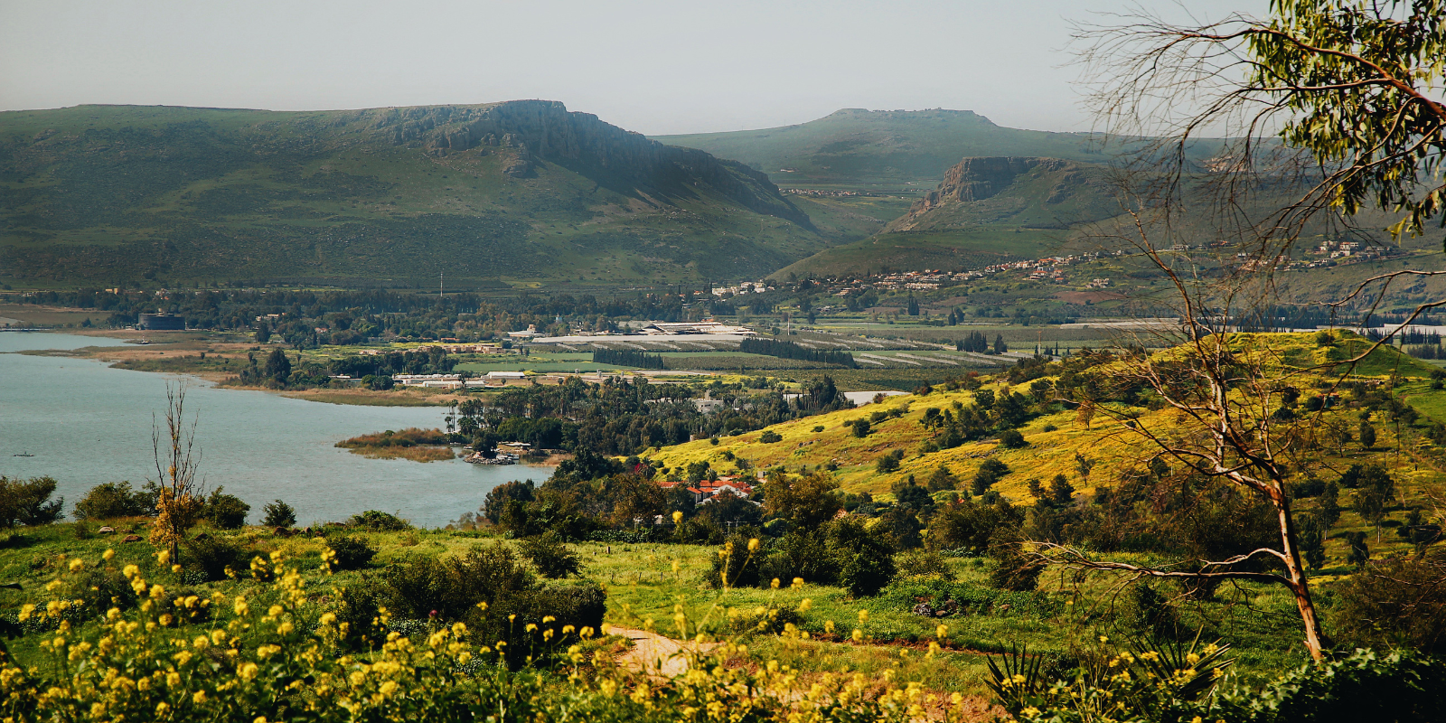 Beautiful view of Sea of Galilee (Shutterstock.com)